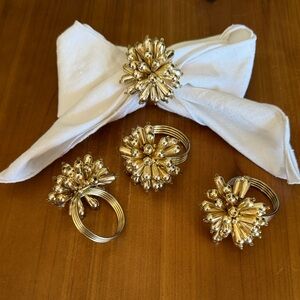 Gold Beaded Starburst Napkin Rings Set